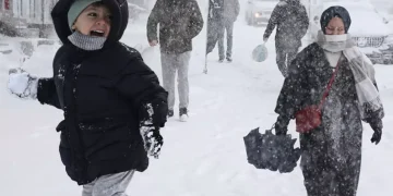 Kuvvetli kar yağışı geliyor! Meteoroloji uzmanından İstanbul Valisi’ne tatil çağrısı