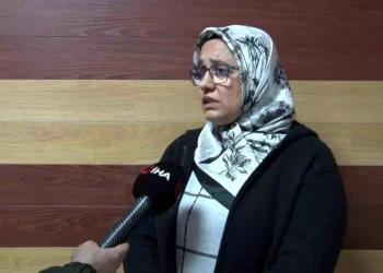 Sahte jandarma komutanı, öğretmeni 770 bin lira dolandırdı