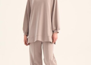 Şehirli Kadın Stilinde Yeni Dönem: Rahatlık, Sadelik ve Kombin Kolaylığı