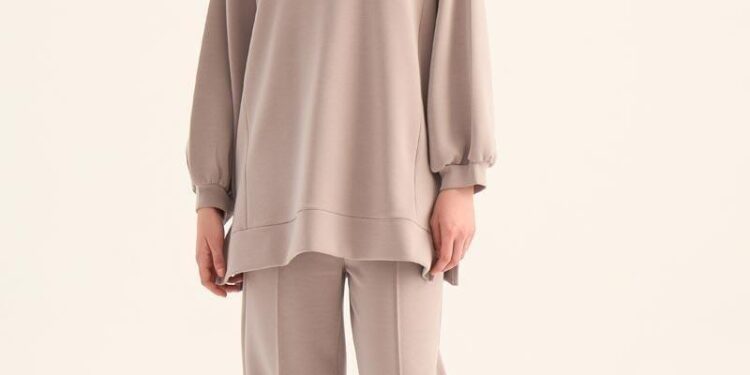 Şehirli Kadın Stilinde Yeni Dönem: Rahatlık, Sadelik ve Kombin Kolaylığı