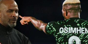 ‘Teknik direktör Osimhen’den korkuyor’ Nijerya’da Eric Chelle’ye olay tepki: Oynamasına gerek yoktu