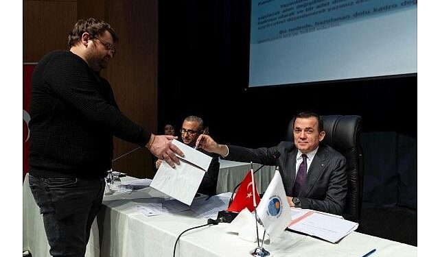 Yenişehir Belediyesinde Yılın İlk Meclis Toplantısı Gerçekleştirildi