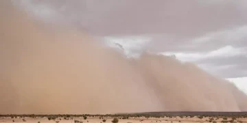 Kum fırtınası zincirleme kazaya neden oldu: 4 ölü