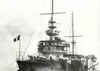 18 Mart’ın sedyedeki kahramanı, ‘Bırakın, düşman gemilerinin batışını izleyeyim’ demiş