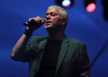 Cengiz Kurtoğlu apar topar hastaneye götürüldü