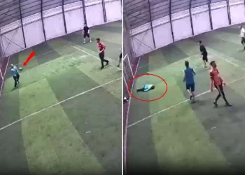 Futbol oynarken göğsüne gelen top canından etti! Her şey 3 saniye sürdü