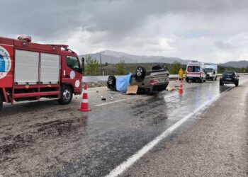 Antalya’da otomobil, takla attı; evli çift öldü, 2 yaralı